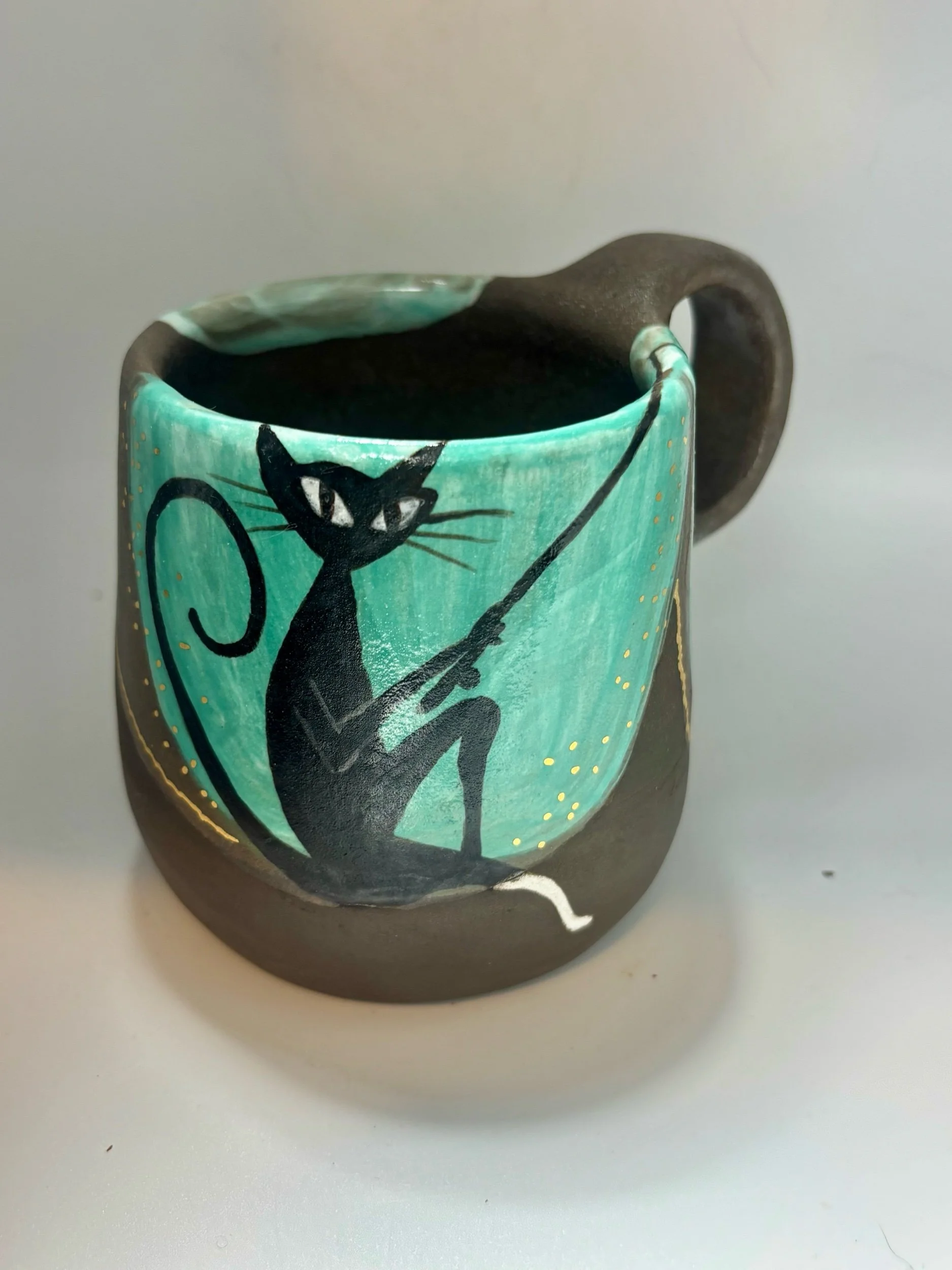 Fishing cup