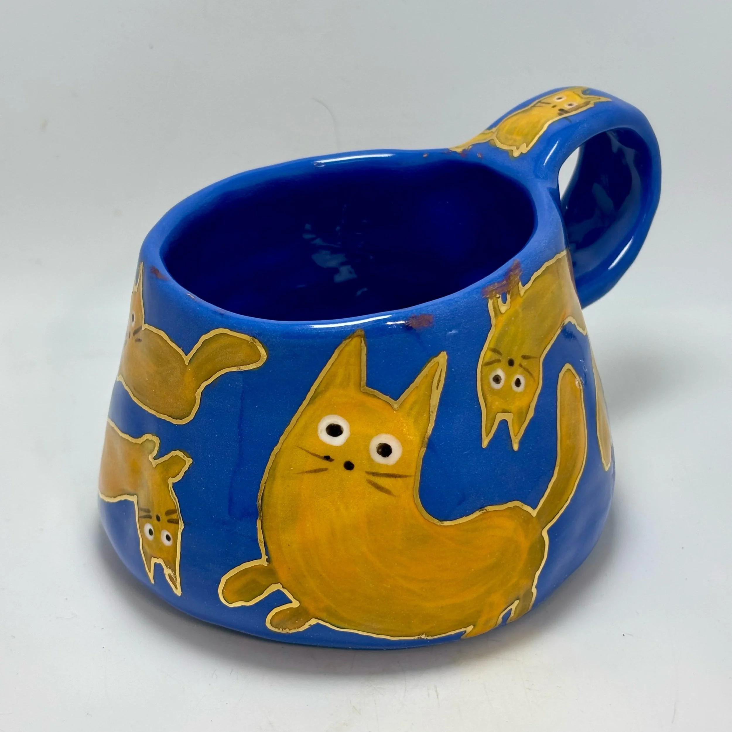 Kitty dance big tea cup